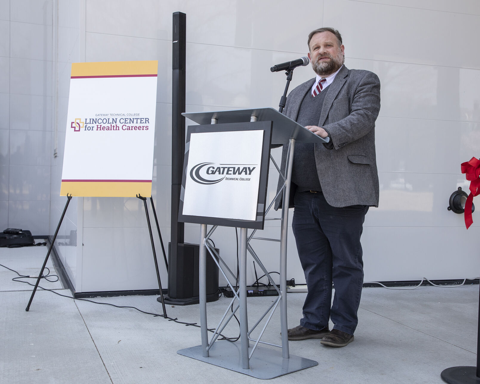 Gateway Lincoln Center for Health Careers - Ribbon Cutting - May 12, 2022